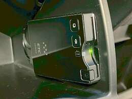 人気のオプションETC付き！料金所もノンストップ通過で渋滞知らず！後から付けると2万円前後はするオプションですので、最初から付いているのは嬉しいですね！