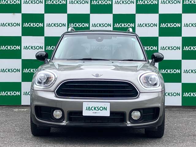 この度は当店のお車をご覧になっていただき、誠にありがとうございます。ぜひじっくりとご検討下さい。気軽にお問合せ・お見積りお待ちしております。