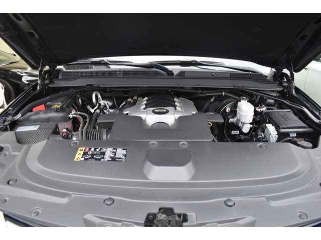 BCD車両は、輸入時にアメリカでの走行距離及び、アクシデント履歴を管理する『AutoCheck』に各車両を照会。日本に到着後、非営利法人・日本自動車鑑定協会『JAAA』での修復歴等の鑑定を行います。