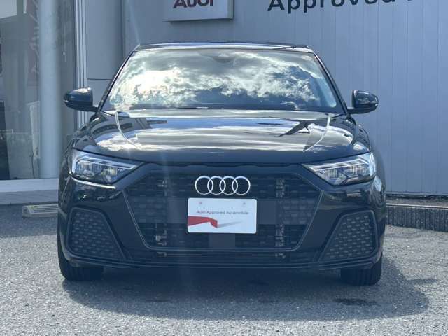 低金利オートローンのシュミレーションもお気軽にご相談くださいませ。Audi認定中古車残価保証型ローンがスタート！保険や下取、買取も行っております。車検・点検もお任せください。