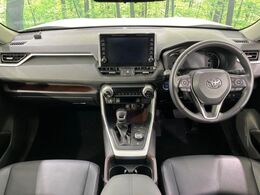 グループ総在庫数約30，000台！！全国の系列店からメーカー・車種問わずご紹介出来るので、あなたにピッタリのお車が見つかるはずです♪まずはお問い合わせ下さい☆