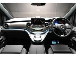 サエキモータースは、「お客様に喜んでいただく」「社員が楽しく仕事ができる」をモットーに、この2つに全力で挑戦し続け、国内一の輸入車販売店を目指しております！