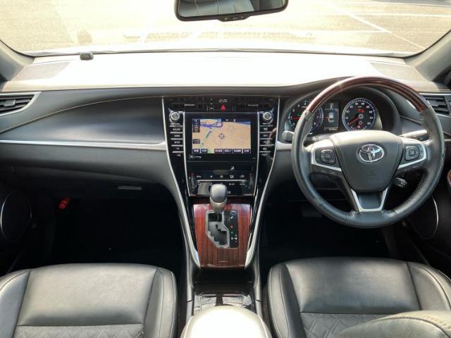 「この車の写真をもっと見たい」「状態が気になる」「この装備はついている？」どんな小さな疑問でもお気軽にお問い合わせください！