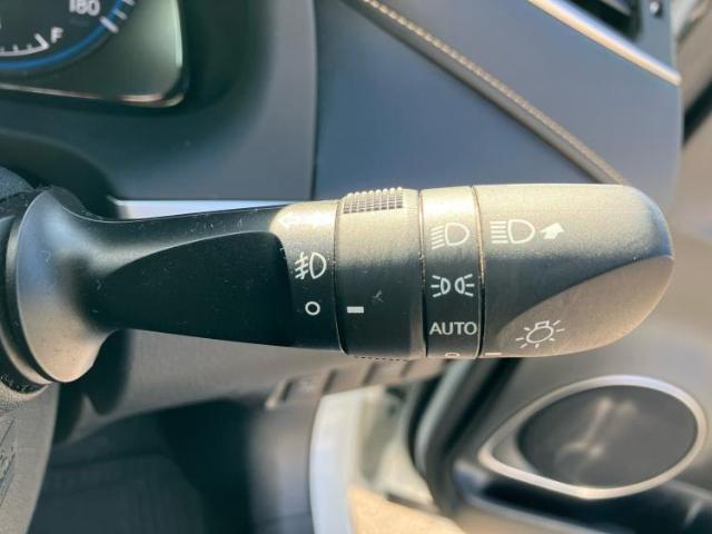 国産車から輸入車まで多様なお客様のニーズのお応えできるように、全国規模で豊富な在庫展開！車のことならWECARSへ！