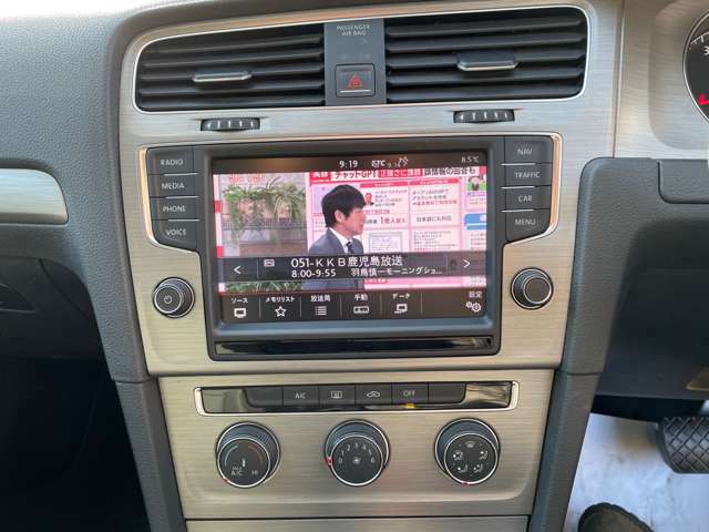 純正ナビ・フルセグTV・FM/AMラジオ・Bluetooth・DVD・CD・ETC