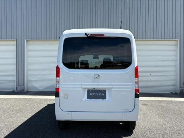 当社はホンダディーラーのメカニックが納車前にしっかり整備させて頂き（12ヶ月点検または車検）、納車させていただいております！