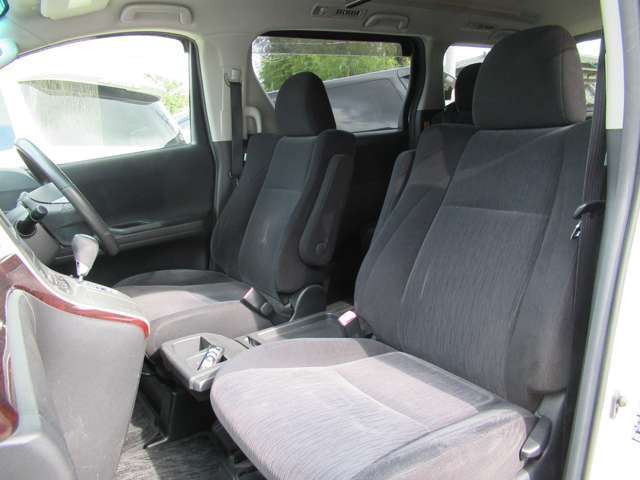 ミニバン、コンパクトカーなど多数取り扱いしております！お問い合わせは0925588905までお気軽にお問い合わせください♪ホームページも御座います！http：//auto-service-ks.com