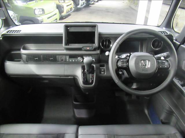 カードックアイの在庫を見ていただきありがとうございます。総在庫300台以上　届出済未使用車専門店でございます。ぜひ一度　0120-510-913　までお問い合わせください。