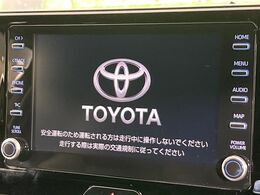 【純正8インチナビ】人気の純正ナビを装備。オーディオ機能も充実しており、Bluetooth接続すればお持ちのスマホやMP3プレイヤーの音楽を再生可能！毎日の運転がさらに楽しくなります！！