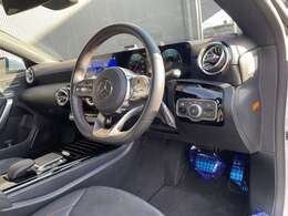 LIBERALAは、輸入車選びの新たなスタイルを提案するインポート・セレクト・ブランドです。オーナー様となる方がクルマから直接感じる感性を第一にした、最良の一台との出会いをコーディネートいたします。