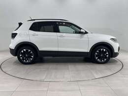 北海道から九州・沖縄まで全国にお届けいたします。遠方で実車確認できない方もご安心ください。気になったクルマございましたらどうぞお気軽にお問い合わせください。　0078-6003-830577