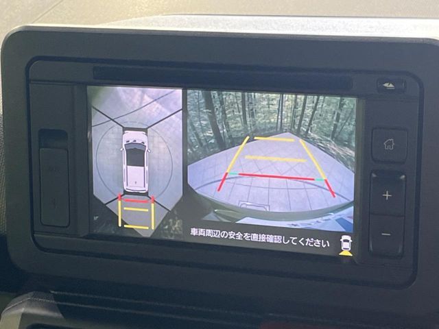 【パノラマモニター】専用のカメラにより、上から見下ろしたような視点で360度クルマの周囲を確認することができます☆死角部分も確認しやすく、狭い場所での切り返しや駐車もスムーズに行えます。
