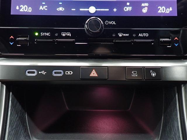 【4WD・衝突軽減B・障害物センサー・全方位カメラ・PWゲート・PWシート・シートヒーター・LEDヘッドライト・スマートキー・純正AW】純正DA・フルセグTV・Bluetooth・ETC・ドラレコ・HUD