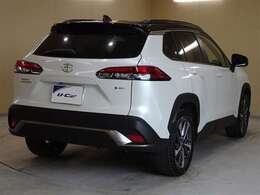 【4WD】やっぱり雪が降ってきたら4WDの車が安心できますね♪　圧雪アイスバーンやブラックアイスバーン、大雪が降った時にこそ真価を発揮します！