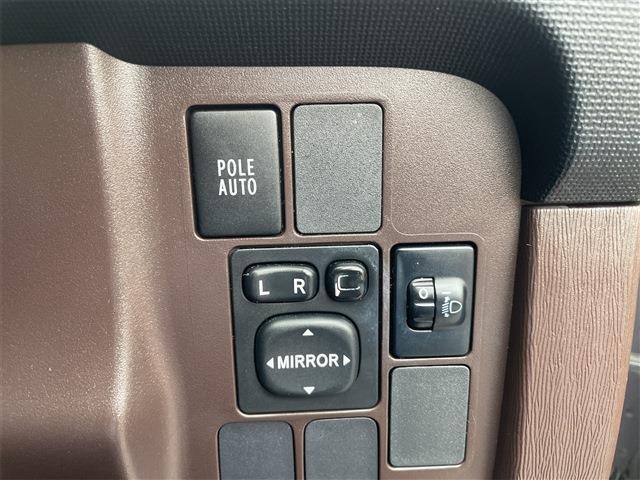 この度は当店のお車をご覧になっていただき、誠にありがとうございます。ぜひじっくりとご検討下さい。気軽にお問合せ・お見積りお待ちしております。