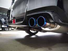 ☆HKS4本出しマフラーが心地良いサウンドを奏でます♪