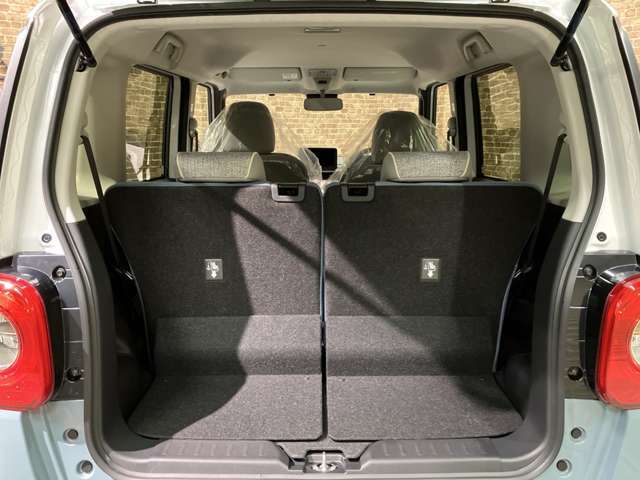 ■充実のアフターサービス■　車の販売はもちろん、自社整備工場・自社鈑金工場・オイル交換＆点検専門店舗を完備しておりますので納車後もお客様のカーライフをトータルでサポートいたします。