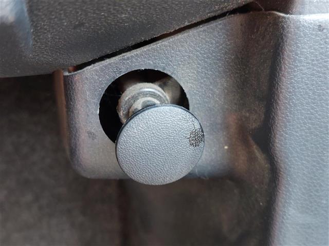 ☆除菌・消臭・抗菌プラスパックいれていただくとさらに快適な空間を！！清潔なお車はお子様にも安心ですね！