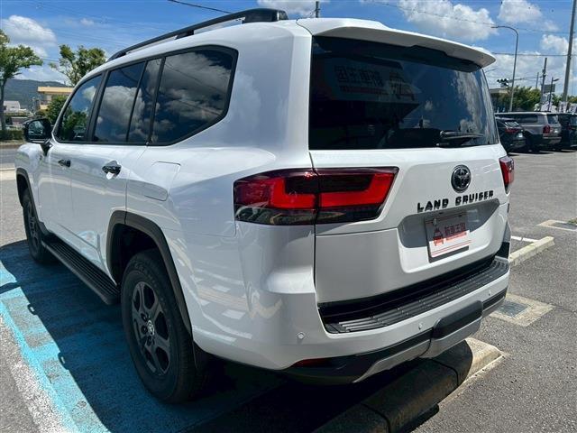 5年10万キロ新車メーカー保証付き☆全国のディーラーでご対応いただけますので遠方の方もご安心ください。