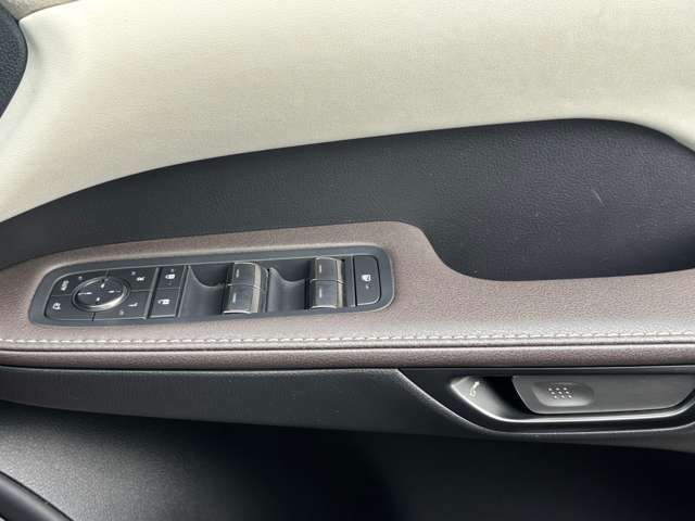 真心を込めてお客様一人一人にサービスを提供させて頂きます！格安軽自動車から1BOX、外車、高級車からどんなお車でも取り寄せ可能です！