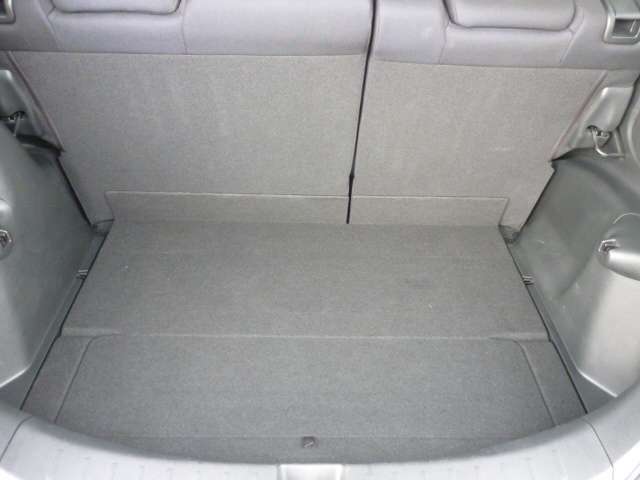 荷室の写真ですよ！