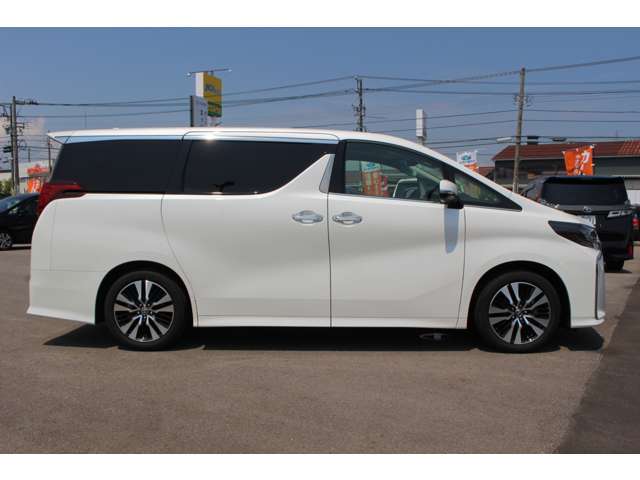 車のカスタムもお気軽にお申し付け下さい！
