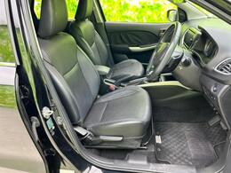 「この車の写真をもっと見たい」「状態が気になる」「この装備はついている？」どんな小さな疑問でもお気軽にお問い合わせください！