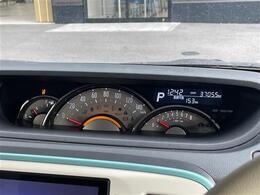 【スピードメーター】メーターがシンプルで見やすく運転しやすいですね！