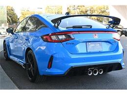 大人気シビックタイプR入荷しました！ホンダセンシング・純正インターナビ・TVフルセグ・バックカメラ・純正19インチAW・Brembo社製フロントキャリパー・詳細は当社HPをご覧ください！