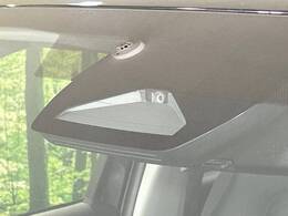【トヨタセーフティセンス】走行中に前方の車両等を認識し、衝突しそうな時は警報とブレーキで衝突回避と被害軽減をアシスト。より安全にドライブをお楽しみいただけます。