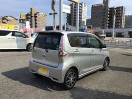 ご覧いただきましてありがとうございます。県外登録納車も承っております！お気軽にお問い合わせください。フリーダイヤル　0120-852-167　《カーセブン高須店》までお電話を！
