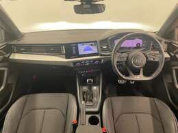 ご来場が難しいお客様でもご安心下さい、店頭在庫でしたらテレビ電話などを使いお車の詳細をご説明させて頂く事も可能でございます。当店スタッフが真心込めてご対応させて頂きます。