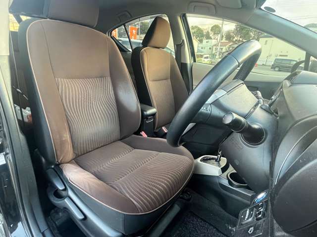 ★運転席シート★