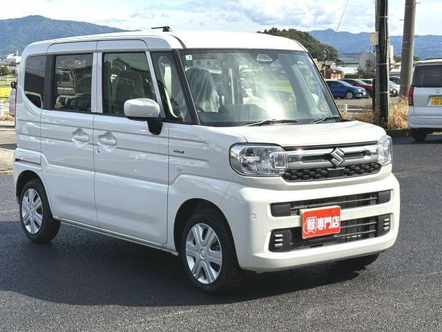 【鈑金】カーボなら特許取得のカーボスルーシステム(特許第2955240号)で修理時間を短縮、修理費を抑える事が可能です。 板金が安い！でも安いからと言って手を抜きません！