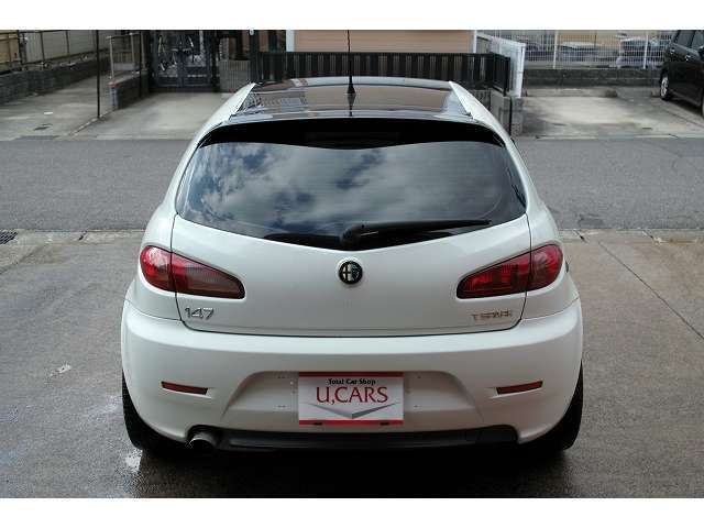 http:/ucarsjapan.com/当店ホームページもぜひご覧ください！！