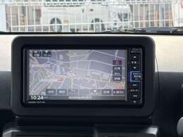 メモリーナビです。楽しいドライブにナビは欠かせませんよね。今まで行ったことの無いところに行ってみませんか？