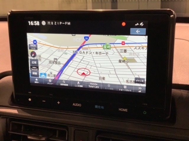 ギャザズナビ搭載です。知らない道も安心ですね！