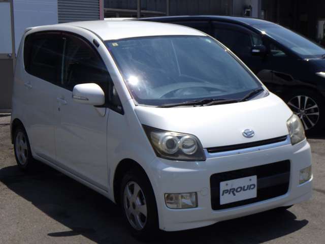 プラウドでは20代、30代のスタッフが元気よく対応させていただきます！「どんな車両があるのか見に来た」「ちょっと現車を見てみたい」などお気軽にご来店、ご相談ください♪