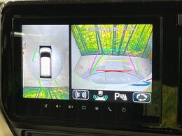 【全方位モニター用カメラ】専用のカメラにより、上から見下ろしたような視点で360度クルマの周囲を確認することができます☆死角部分も確認しやすく、狭い場所での切り返しや駐車もスムーズに行えます。
