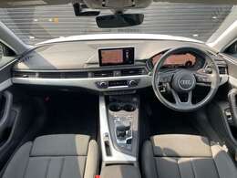 LIBERALAは、輸入車選びの新たなスタイルを提案するインポート・セレクト・ブランドです。オーナー様となる方がクルマから直接感じる感性を第一にした、最良の一台との出会いをコーディネートいたします。