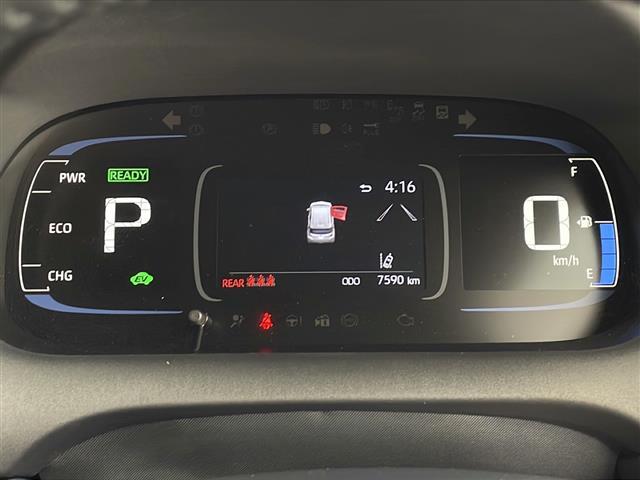 【スピードメーター】メーターがシンプルで見やすく運転しやすいですね！