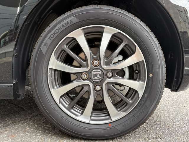 些細なことでも結構です。お車について気になることがございましたら、いつでもお気軽にお問合せ下さい！迅速丁寧にご対応させて頂きます。