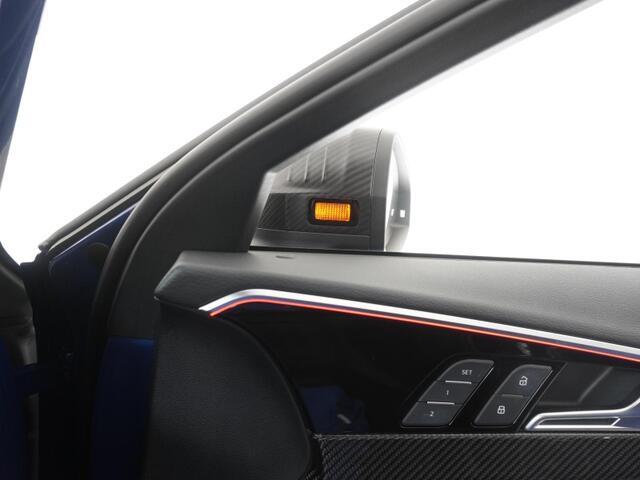 ドアを開けると上質で上品な室内空間が広がり細部までこだわったAudiデザイン性と、物づくりのこだわりを感じて頂けます。