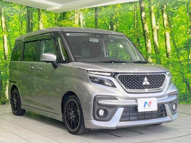 大好評のボディコーティング「弾スプラッシュコート」もご納車までに施工可能。通常のガラスコートと異なる、耐久年数6年の無機質ガラスコーティングが、ボディをキレイな状態に保ってくれます。
