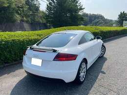 全国格安にて、陸送手配も可能です。直接お電話又はメールを頂ければ、詳しくご説明いたしますので、お気軽にお問い合わせ下さい。