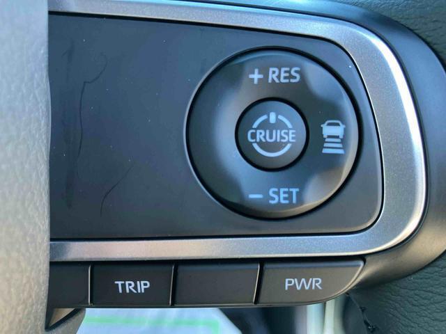 3.「認定中古車カルテ」は、走行距離や修復歴に加えてキズ・凹みの有無・状態や消耗品の交換、過去の整備状況がわかります。