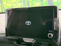 【8インチ　ディスプレイオーディオ】大画面のディスプレイはAppleCarPlayやAndroidAutoが利用可能。大きな画面でスマホナビアプリ等が利用いただけます♪