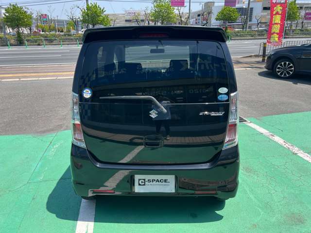☆自社整備工場も完備なので安心整備です！定期点検や車検・板金などもお任せください☆