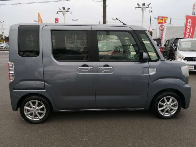 価格は高いより安い方がいいけど、安ければいいって事でも無いし..　と言った多くのお客様の声にお応えする為に、保証やアフターを充実させたうえで、可能な限りの安さを提供する、それが私共チャンスの思いです。