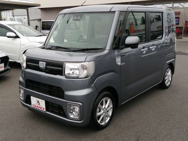 チャンスではお車の販売、整備や修理だけではないんです！車検や鈑金塗装、レンタカーの貸し出し、自動車保険の加入まで全てをサポート致します！！お車の事で困ったことがあれば何でもお気軽にご相談ください。